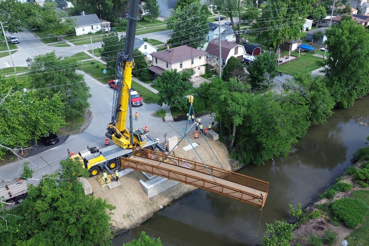 Blending a New Bridge with a Historic Site